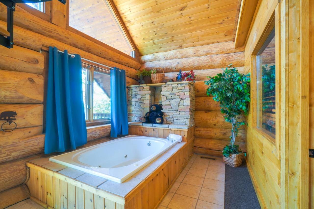 Smoky Mountain Vacation Rental Cabin With Hot Tub! Gatlinburg Buitenkant foto
