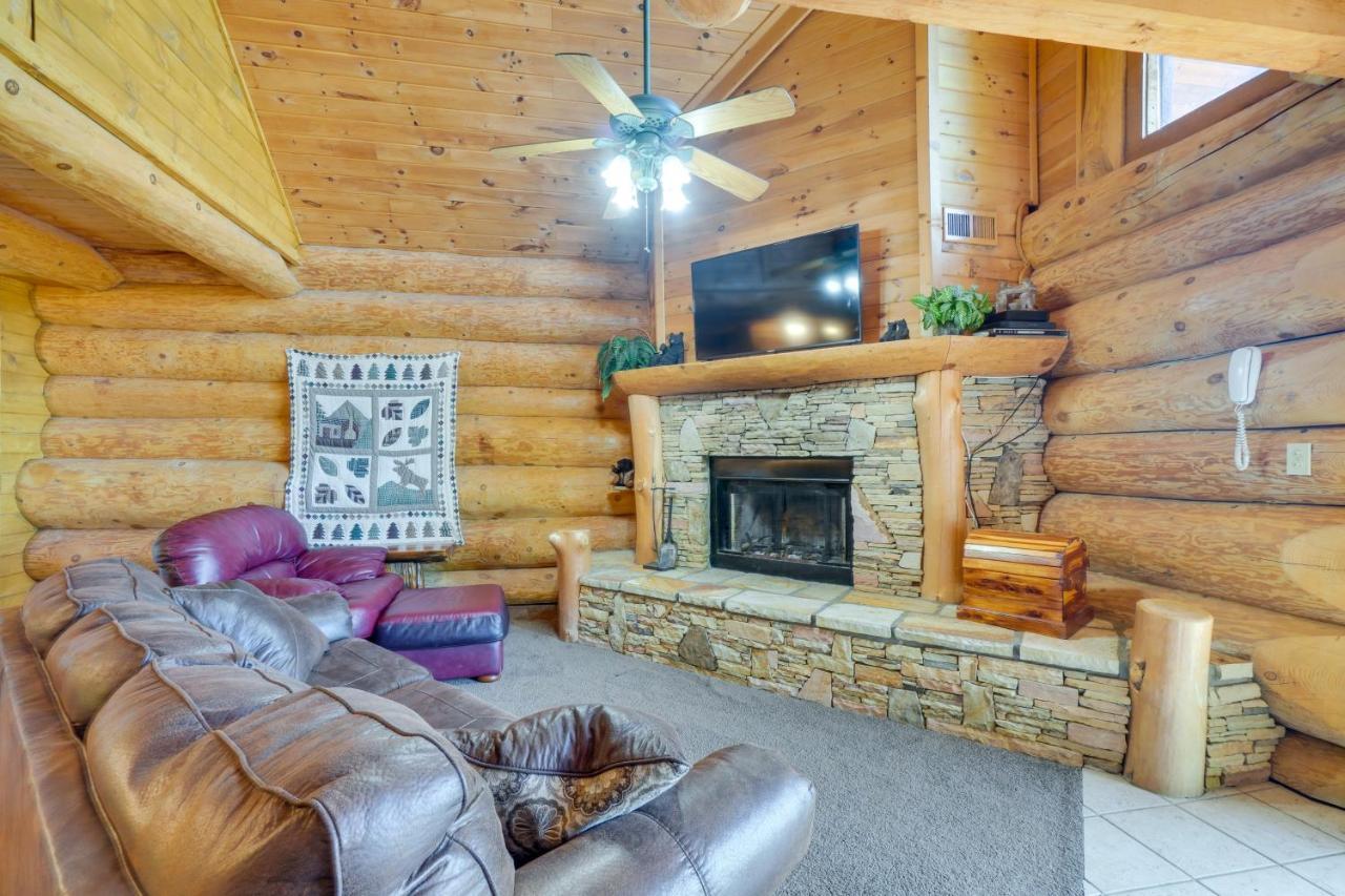 Smoky Mountain Vacation Rental Cabin With Hot Tub! Gatlinburg Buitenkant foto